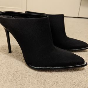 Alexander Wang black cropped booties - EU38.5